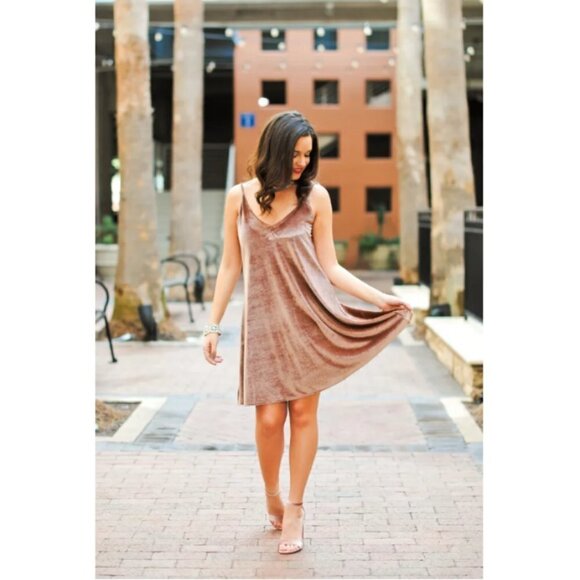 💕NORDSTROM TEN SIXTY SHERMAN💕 Velvet Camisole Dress Small S - Picture 5 of 16